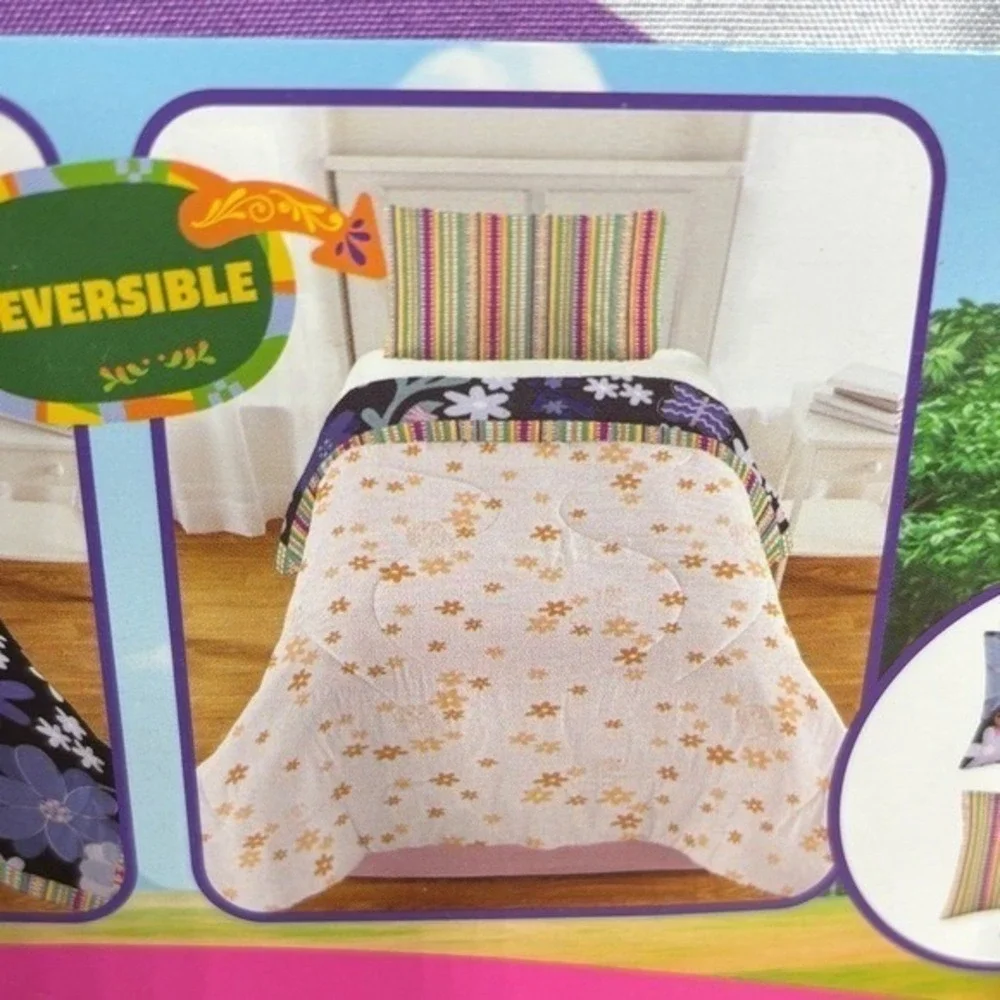 Dora the Explorer 2 Piece Purple Comforter Twin/ Full & 4 Piece Full Sheet Set